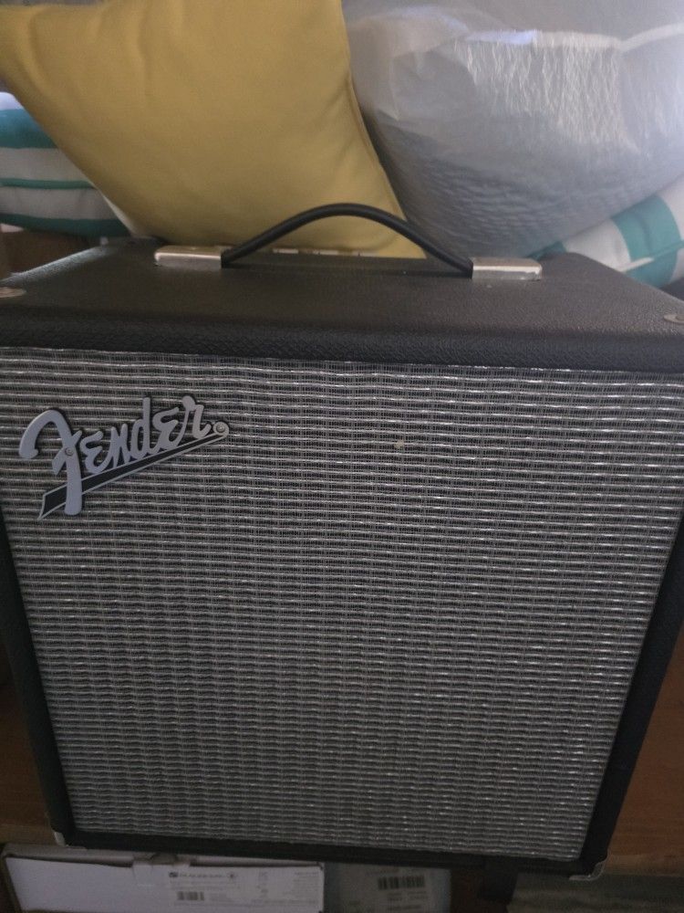 Fender Rumble 25 v3 Bass Amp