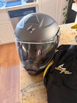 Scorpion EXO Full-Face Motorcycle Helmet