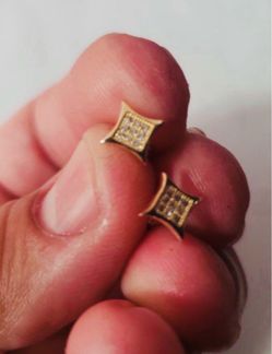 10K Solid Gold Earring For Wedding CUBIC ZIRCONIUM STONES