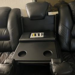 Black color furniture 