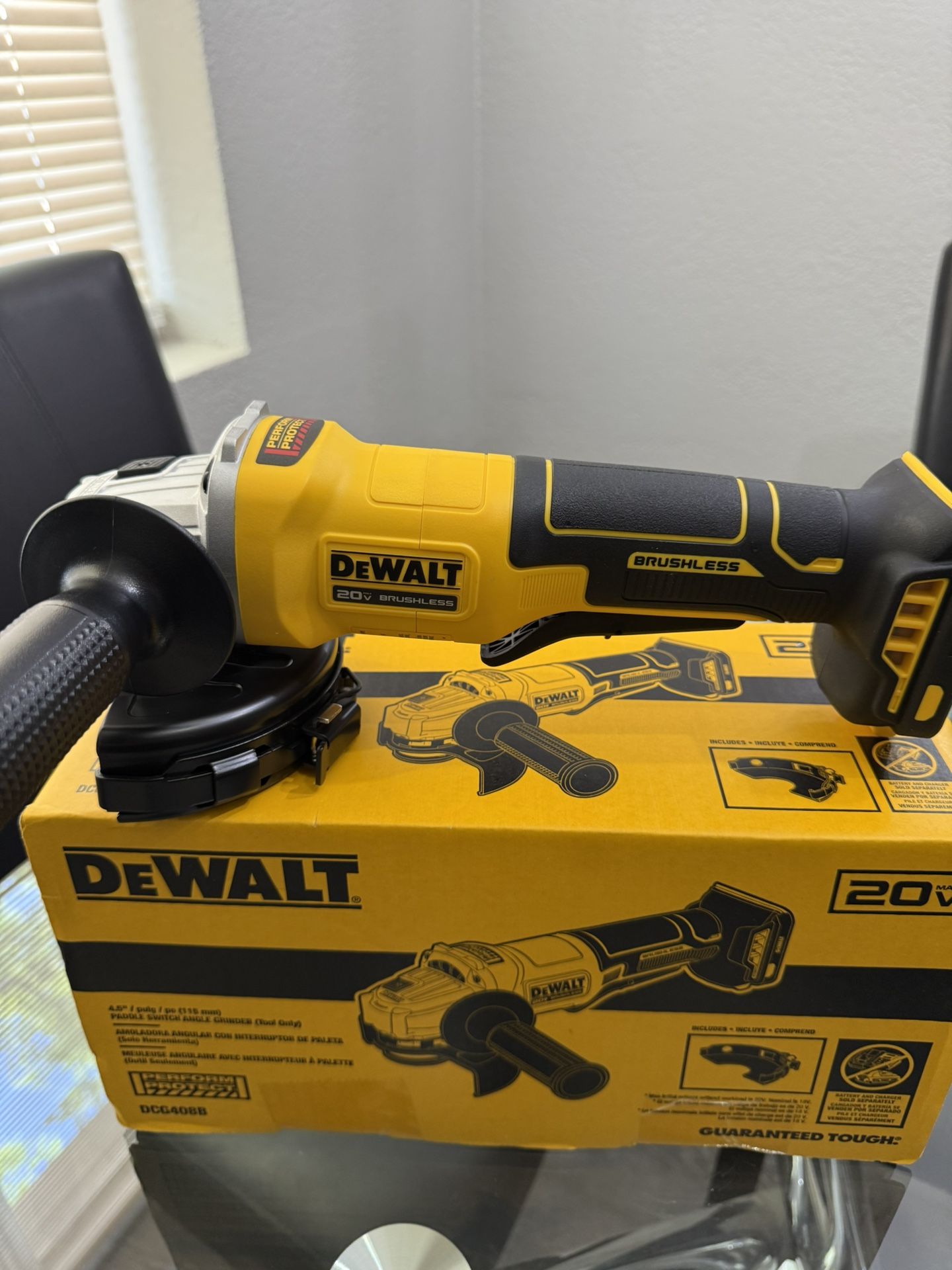 DEWALT 4.5-in 20-volt max Paddle Switch Brushless Cordless Angle grinder