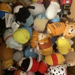 Lot of 75 Disney Tsum Tsum Plushies