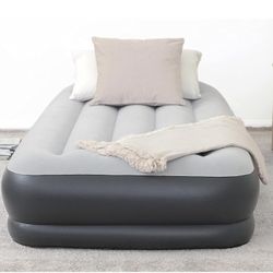 SLEEPLUX Durable Inflatable Air Mattress with Built-in Pump, Pillow and USB Charger