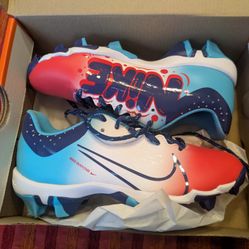 New Hyperdiamond Four Keystone Cleats Size 2.5Y