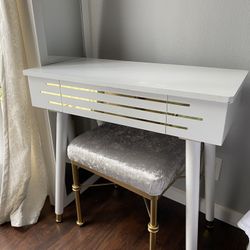 Vanity Table And Stool