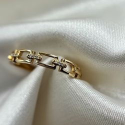 10k  Dainty Diamond Cuban Link Ring
