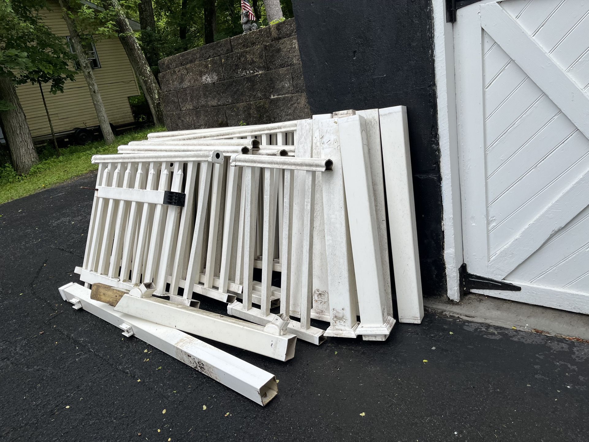 VINYL DECK RAILINGS INCLUDES WOOD POST INSERTS CAPS A GATE VERANDA Available At HOME DEPO
