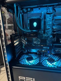 Alienware Area-51 Gaming PC – Ryzen 7 9800X3D | 32GB DDR5 | 1TB Gen5 NVMe | 1500W
