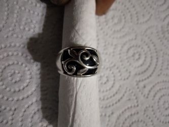 925 Silver and onyx ring size 7 use