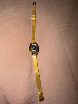 Women's Black Dial Moon phase Watch 30x20mm Mesh Bracelet