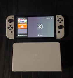 NINTENDO SWITCH OLED BRAND NEW