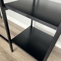 Dresser / Table 