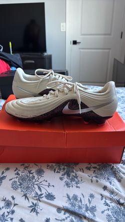 Nike , size 9.5 men’s