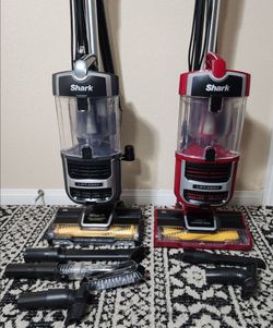 Shark Liftaway Self-cleaning Brushroll/ Zero M Cleaner Head