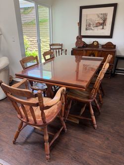 Rare Vintage Cushman Colonial Solid Maple Dining Set