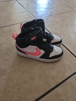 Girls Pink Nike Size 1