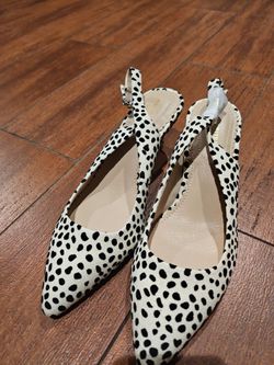 Women's shoes