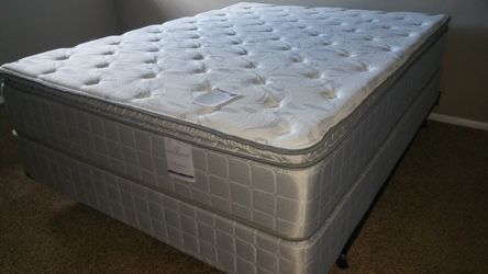 Sterling pillowtop Mattress box set new