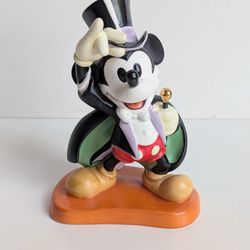 1997 WDCC Magician Mickey Mickey Mouse Membership Sculpture "On with the Show"