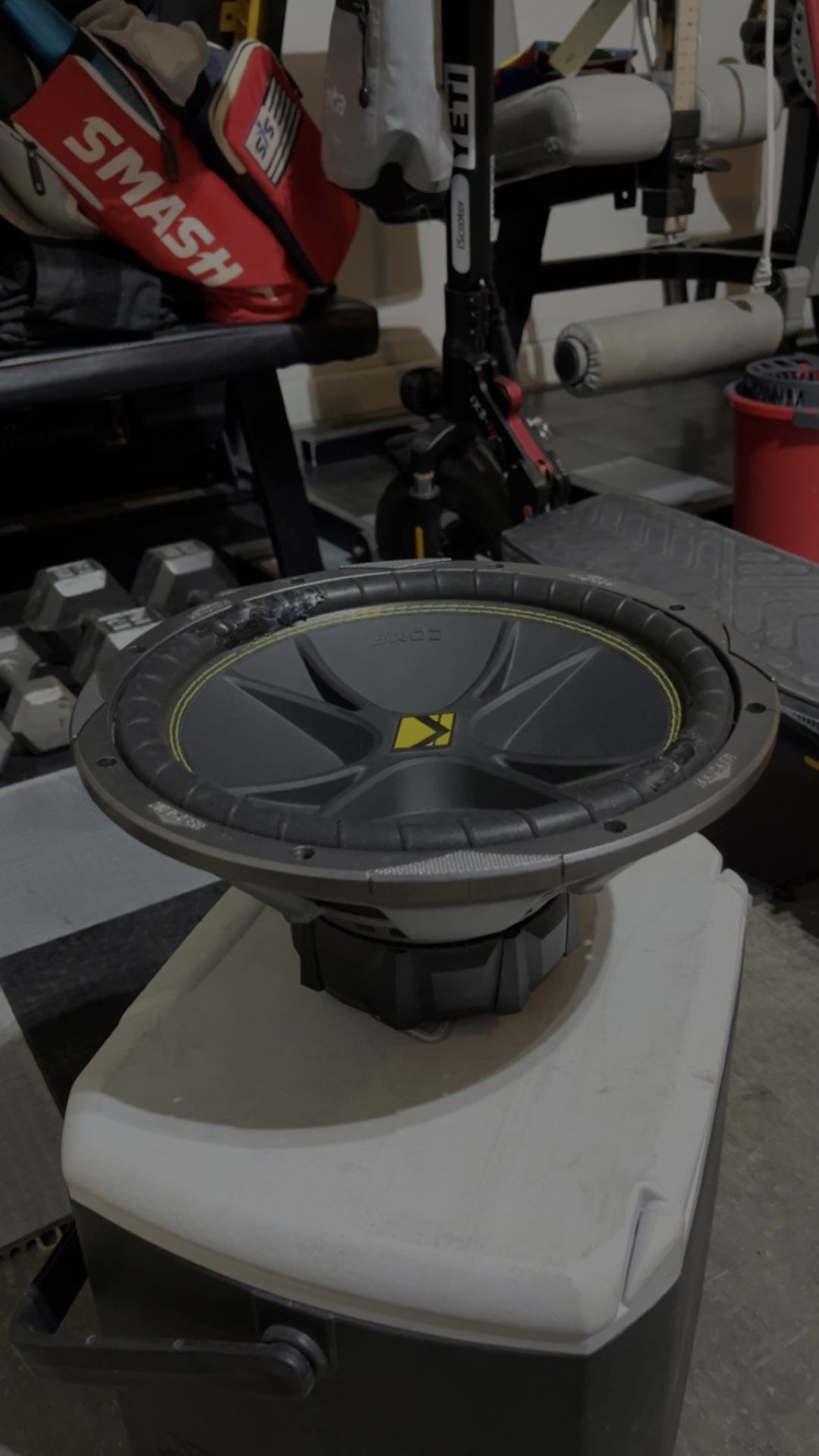 1 12 Kicker/Skar subwoofer With Box