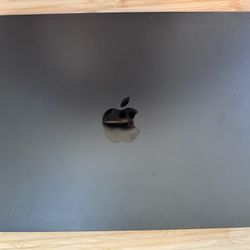 Apple Mac Macbook AIR M2 16gb 13.6”