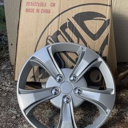 VL - 616 Metallic Silver 14” Rim Plate NEW  / 4 Pieces