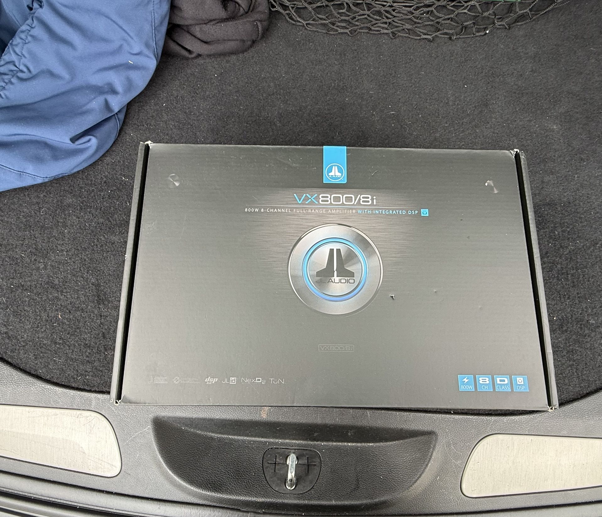 JL Audio VX800/8i 8-Channel