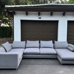 🛋️ Couch/Sofa Sectional - Modular - Linen -  Perazzi - Delivery Available 🚛