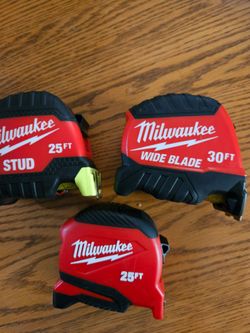 Milwaukee tape measures