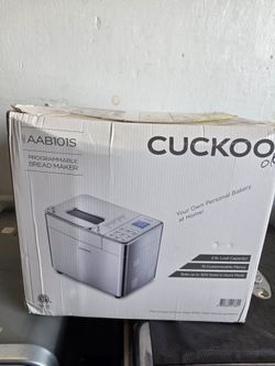 Make fresh homemade bread right from your kitchen with this premium CUCKOO Programmable Bread Maker!