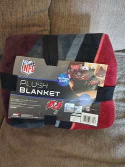 Tampa Bay Buccaneers Plush Blanket