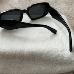 No Name, Prada Model Sunglasses 