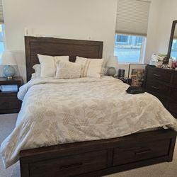 Riley Queen Size Bed Frame And Seally Mattress