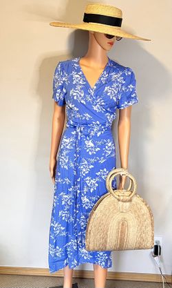 GAP Blue Floral Wrap Dress – Size Medium – New with Tags