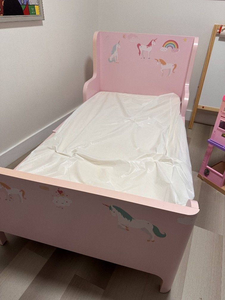 Twin Size Mattress With Bed Frame