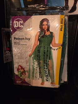 Poison Ivy costume