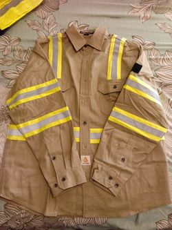 Flame resistant high viz shirt