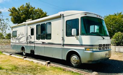 2004 Rexhall Aerbus M-3550 BSL Mileage - 17,800