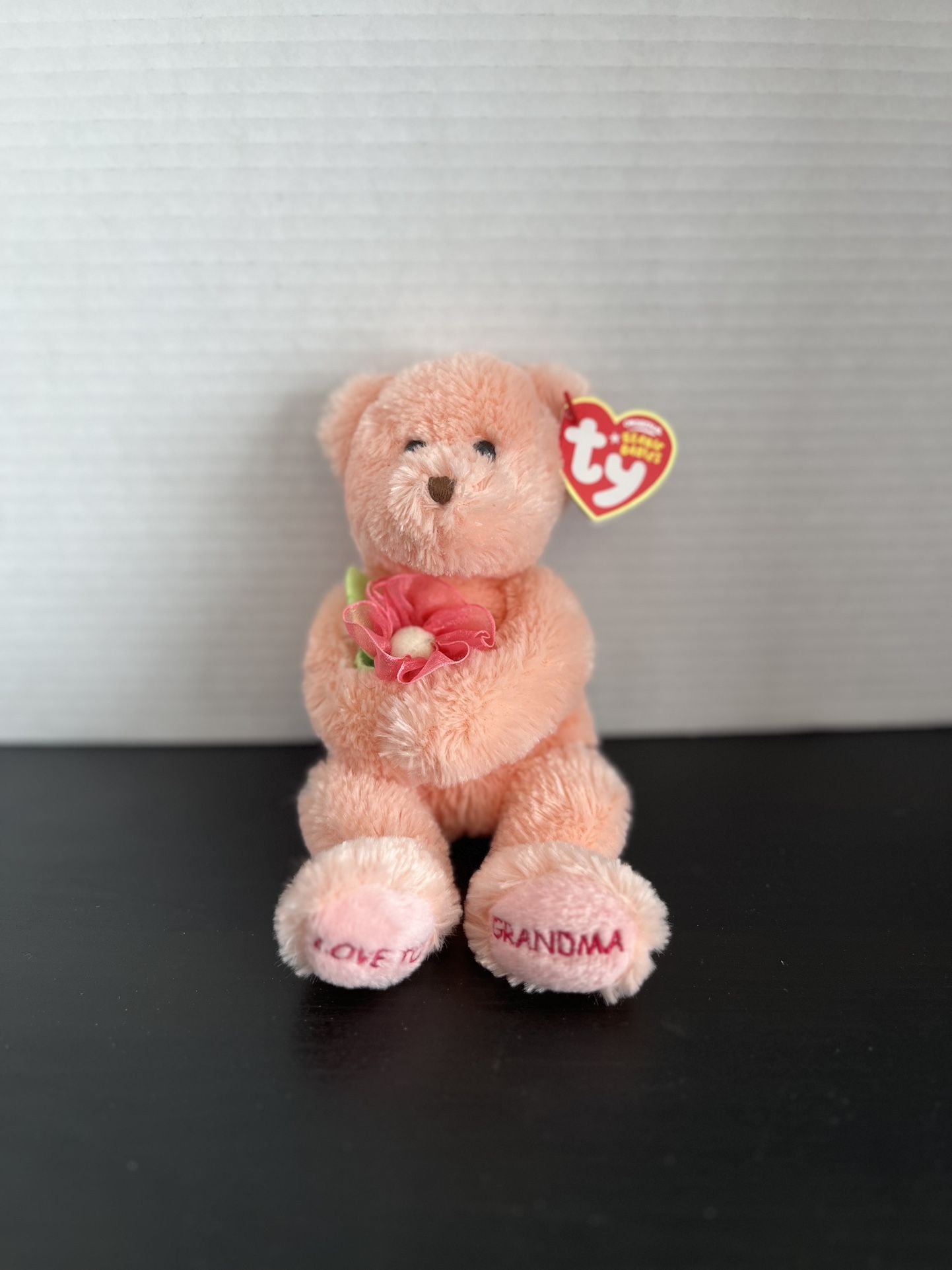 Ty Beanie Baby “Dear Grandma”Pink New Face Bear Celebrating
