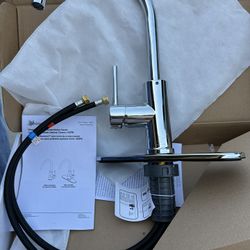New Seasons Westwind Kitchen Faucet Single Handle Less Spray