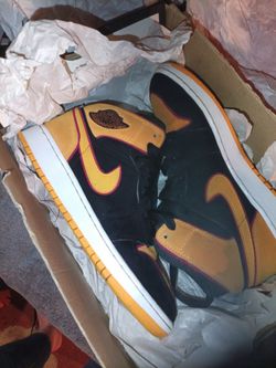 Shos