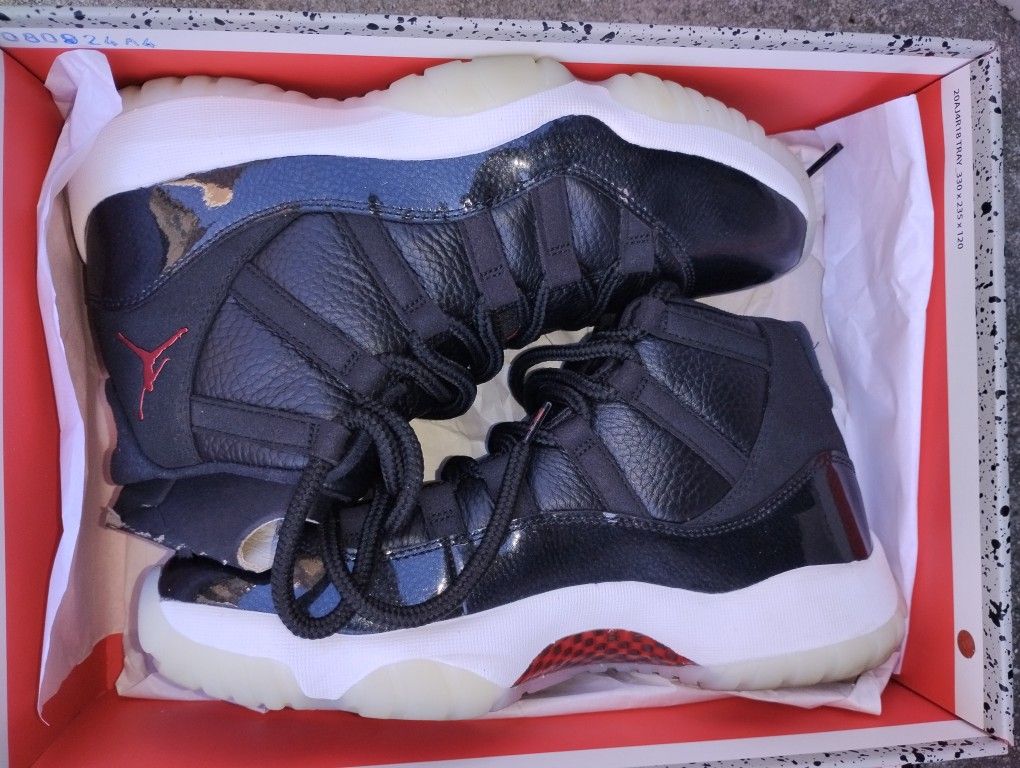 Jordan 11 Retro (Read The Description)