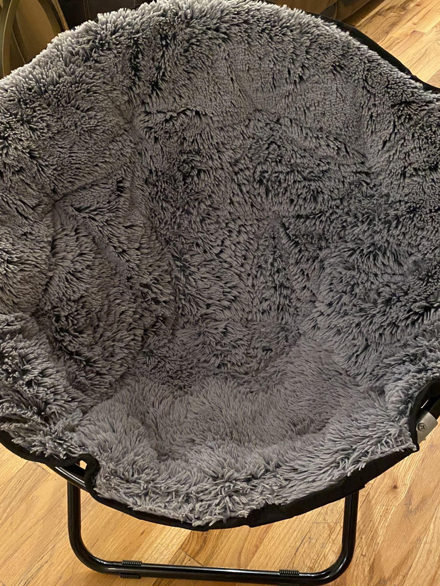 Faux-Fur Kids Saucer Chair Grey