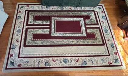1 area rug and 3 runners.