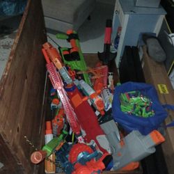 Nerf Guns And Tons Of Bullets 