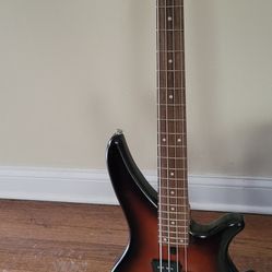 Yamaha Bass 4 String