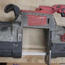 Milwaukee 2529-20 M12 Fuel 12V Li-Ion Cordless Compact Band Saw Tool-Only. used. tested. in a good working order.  