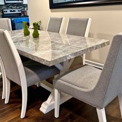 Dining Set 