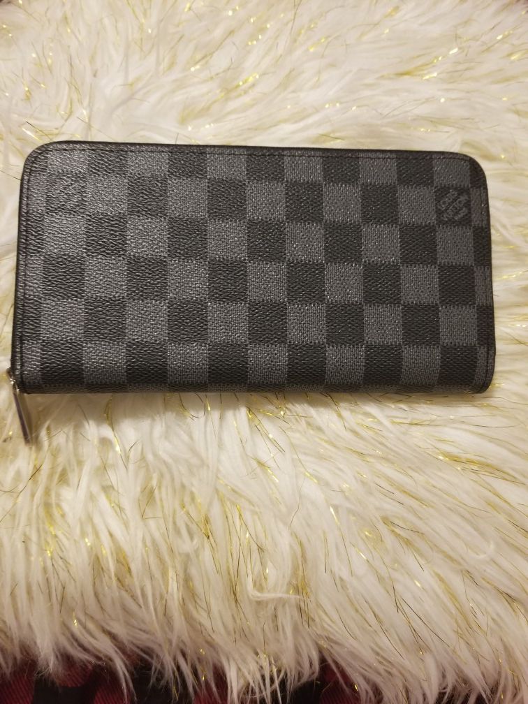 Black checkerboard wallet (no string)