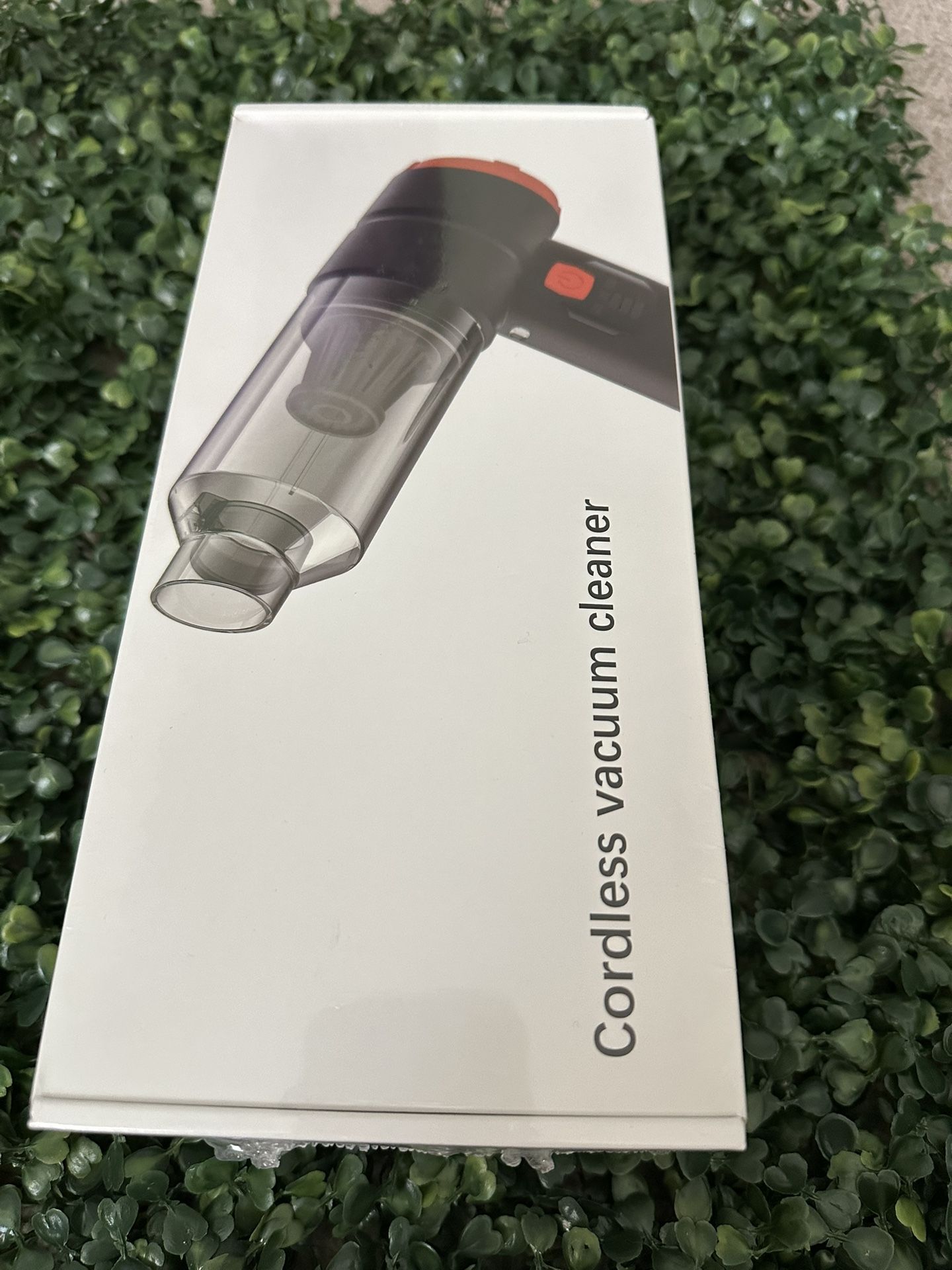 Portable Cordless Car Vacuum β Powerful & Multifunctional (New in Box)